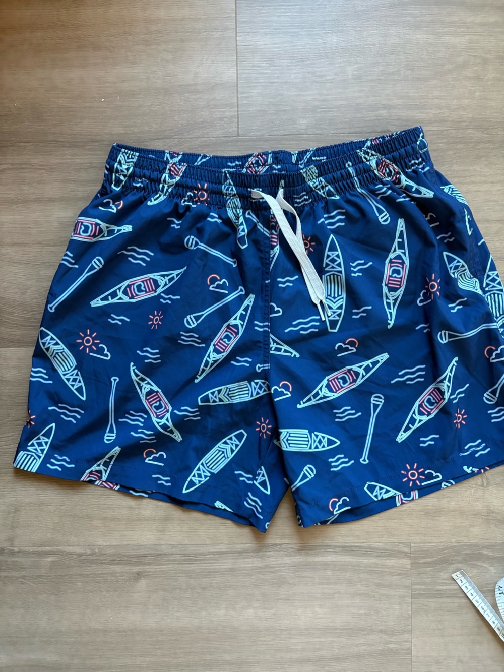 chubbies Navy Blue Swim Shorts with Neon Kayaks- size L
